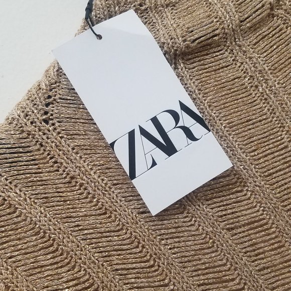 NWT GOLD METALLIC THREAD KINIT SWEATER AND SKIRT SET - Picture 13 of 17